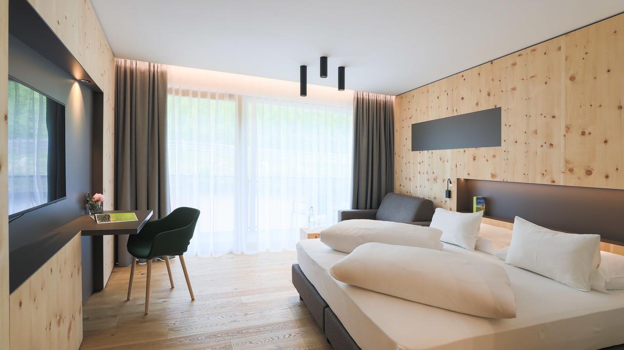 Ladurner Hotel Lagundo Eksteriør billede
